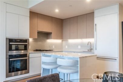 Charming Metropolis Condominium Located at 877 Francisco Street #1512 was Just Sold