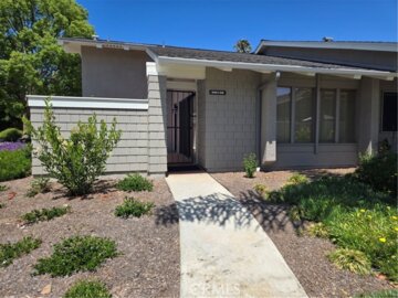 8566 Larkhall Circle #808A Photo