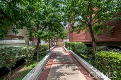 Extraordinary Newly Listed Bethany Woods South Townhouse Located at 230 Bethany Road #127