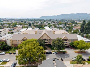 600 W Stocker Street #319 Photo