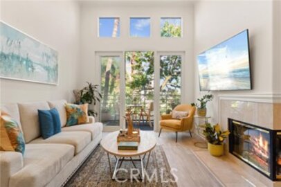 Stunning The Metropolitan Condominium Located at 2243 Martin #415 was Just Sold