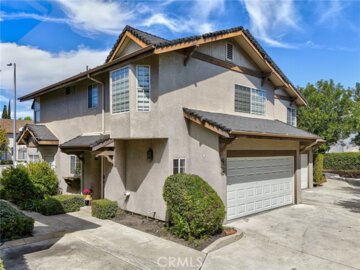 20851 Community Street #10 Photo