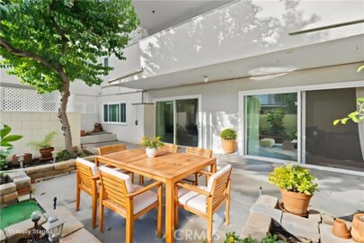 395 S Oakland Avenue #104 Photo