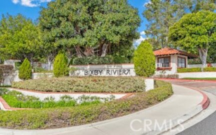 Spectacular Newly Listed Bixby Riviera Condominium Located at 6222 Riviera Circle
