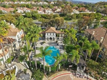 This Impressive Barcelona Condominium, Located at 26 Via Cordoba, is Back on the Market