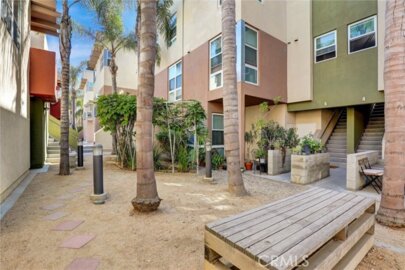 302 E 19th Street #7 Photo