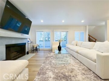 Delightful Newly Listed Coldwater Garden Terrace Townhouse Located at 5255 Coldwater Canyon #D