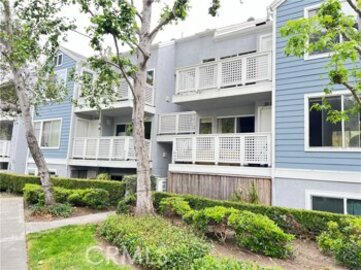 Elegant Harbor Walk Condominium Located at 34264 Camino Capistrano #324 was Just Sold