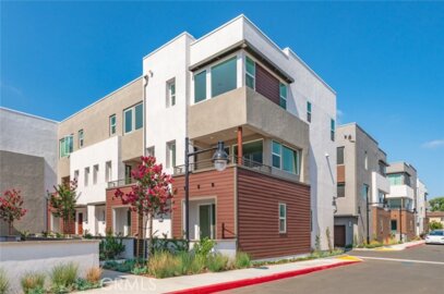 609 S Lyon Street Photo