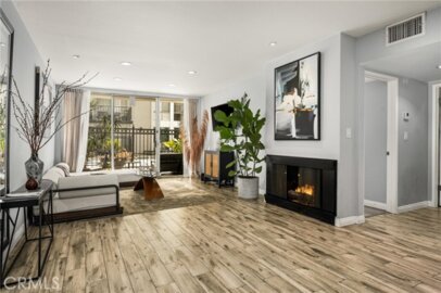 1351 N Crescent Heights #114 Photo