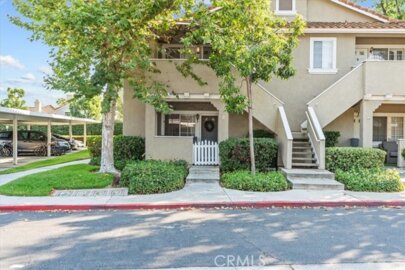 28 Via Terrano Photo