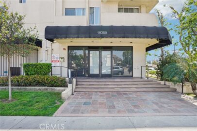 19350 Sherman Way #335 Photo