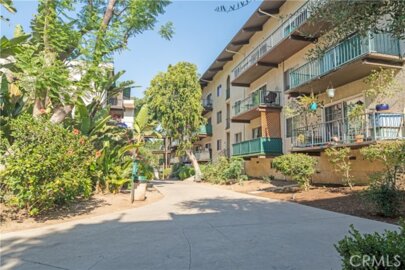 5460 White Oak Avenue #E129 Photo