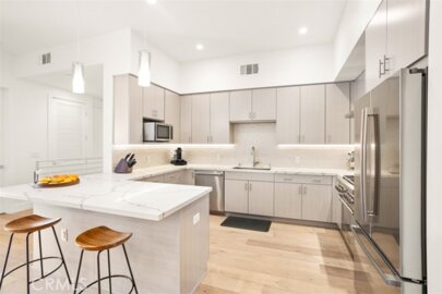 4322 Gentry Avenue #104 Photo