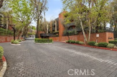 Delightful Encino Towers Condominium Located at 4719 Park Encino Lane #132 was Just Sold