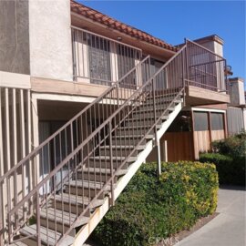 2439 West Acacia Avenue Photo