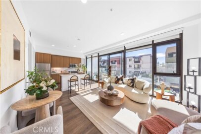 709 E Walnut Street #315 Photo