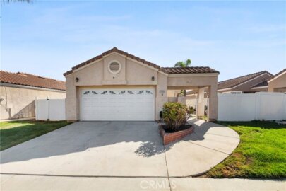 29886 Greens Court Photo