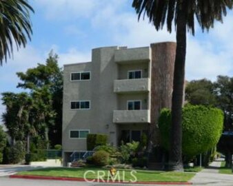 Extraordinary Washington Manor Condominium Located at 3992 East Boulevard #101 was Just Sold