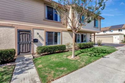 370 Carriage Drive #B Photo