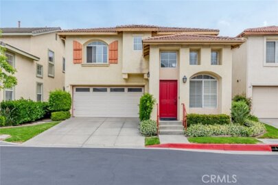 69 Serena Way Photo