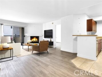 Fabulous The Met Condominium Located at 5545 Canoga Avenue #121 was Just Sold