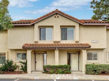 Delightful Las Palmas Townhouse Located at 23391 La Crescenta was Just Sold