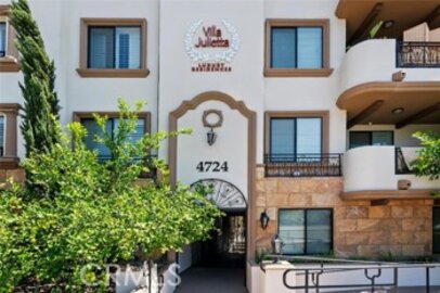 Lovely Newly Listed Villa Julietta Condominium Located at 4724 Kester Avenue #405