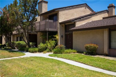 8430 Winnetka Avenue #20 Photo