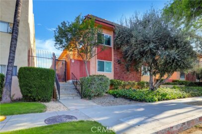 21900 Roscoe Boulevard #5 Photo