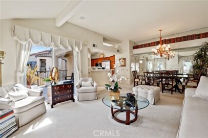 75 Corsica Drive Photo