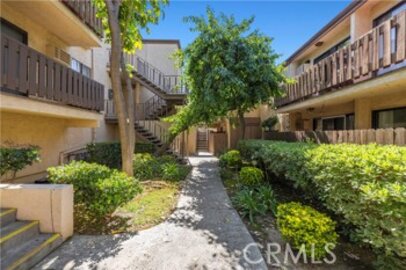 Beautiful Newly Listed Sherman Way Condominium Located at 17900 Sherman Way #416