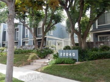 This Beautiful Country Walk Topanga Townhouse, Located at 22040 Gault Street #7, is Back on the Market