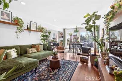 907 E Ocean Boulevard Photo