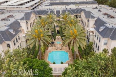 Beautiful Newly Listed Watermarke Condominium Located at 3451 Watermarke Place