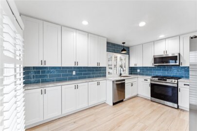 122 N Kodiak Street #D Photo