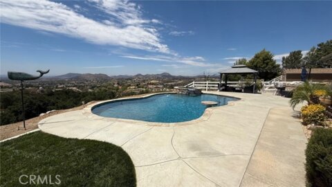 40107 Calle Breve Photo