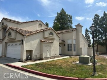 Beautiful Newly Listed Las Palmas Townhouse Located at 38 Almador