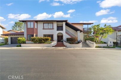 6233 Riviera Circle Photo