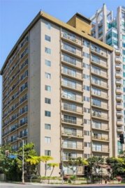 Elegant Wilshire Selby East Condominium Located at 10747 Wilshire Boulevard #1107 was Just Sold