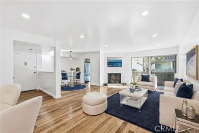 15030 Victory Boulevard #103 Photo