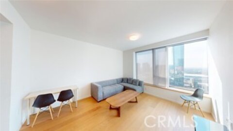 Impressive Newly Listed Metropolis Condominium Located at 889 Francisco #2501