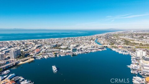 101 Scholz Plaza Ph 16 Photo