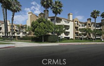 Fabulous Huntington Bayshore Condominium Located at 310 Lake Street #205 was Just Sold