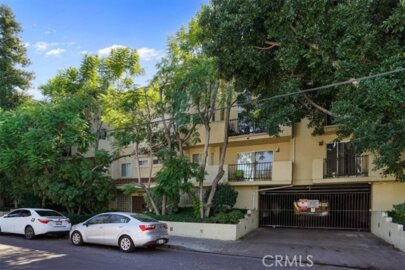 11044 Acama #203 Photo