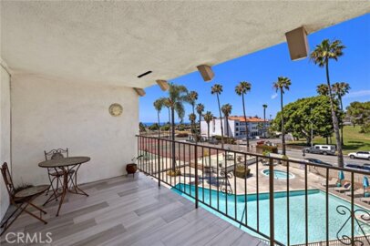 2501 S El Camino Real #307 Photo