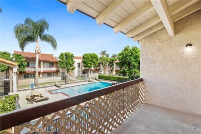 700 W La Veta Avenue #T4 Photo