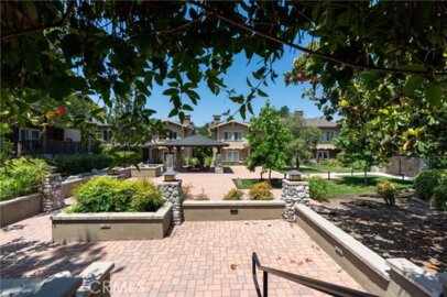 1709 N Fair Oaks Avenue #118 Photo