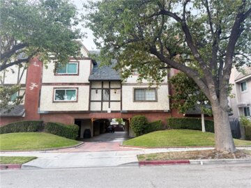 655 Alexander #3 Photo