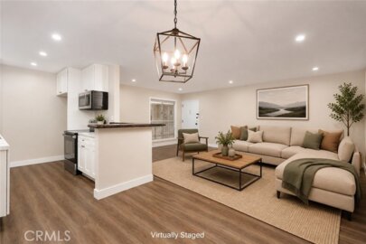5320 Zelzah Avenue #201 Photo